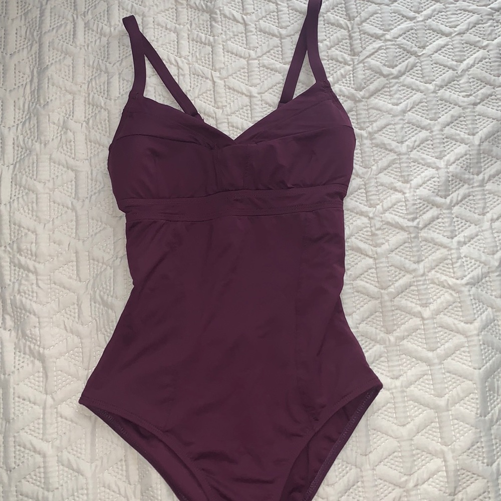 Letarte Maui Hawaii one piece